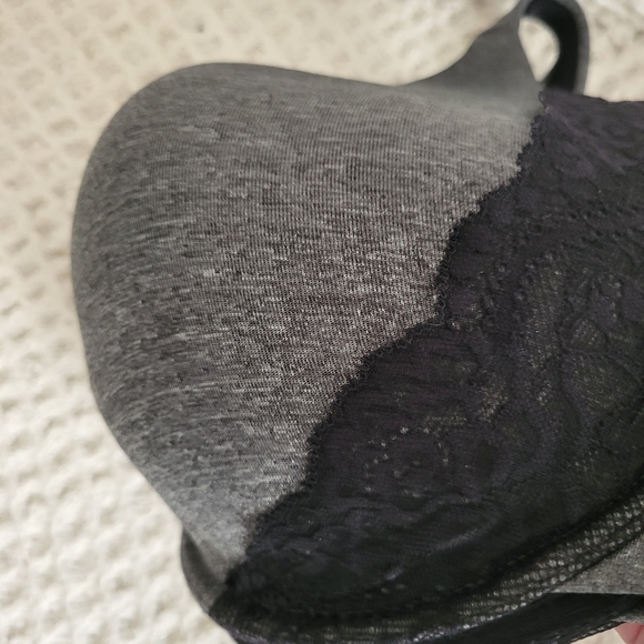 Penningtons Padded T-Shirt Bra with Lace details - Picture 11 of 11